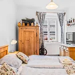 Krumlov Апартаменты *